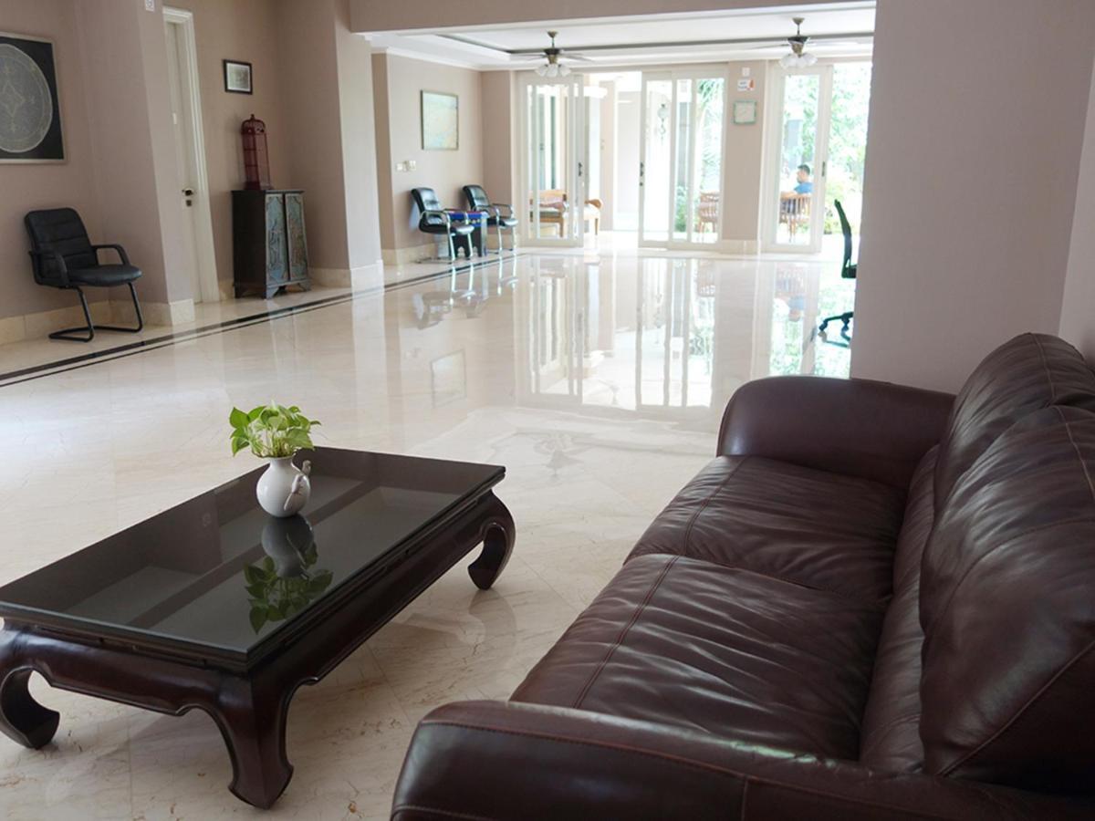 Saffron Suites Syariah Jakarta Ngoại thất bức ảnh